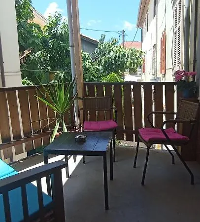 Kosta N'tina Case de vacanță *